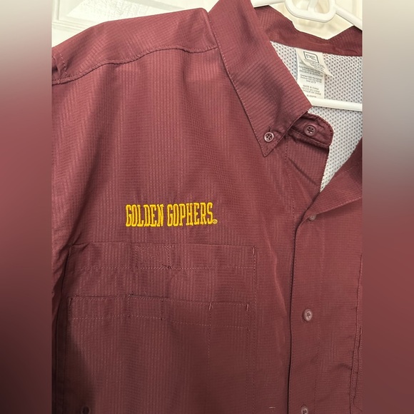 PROEDGE MN Golden Gophers Maroon Vented Men's Shirt UPF 50+ - Picture 3 of 6
